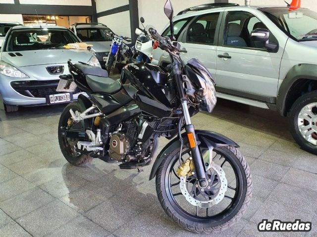 Bajaj Rouser Usada en Mendoza, deRuedas