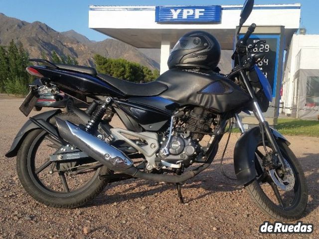 Bajaj Rouser Usada en Mendoza, deRuedas