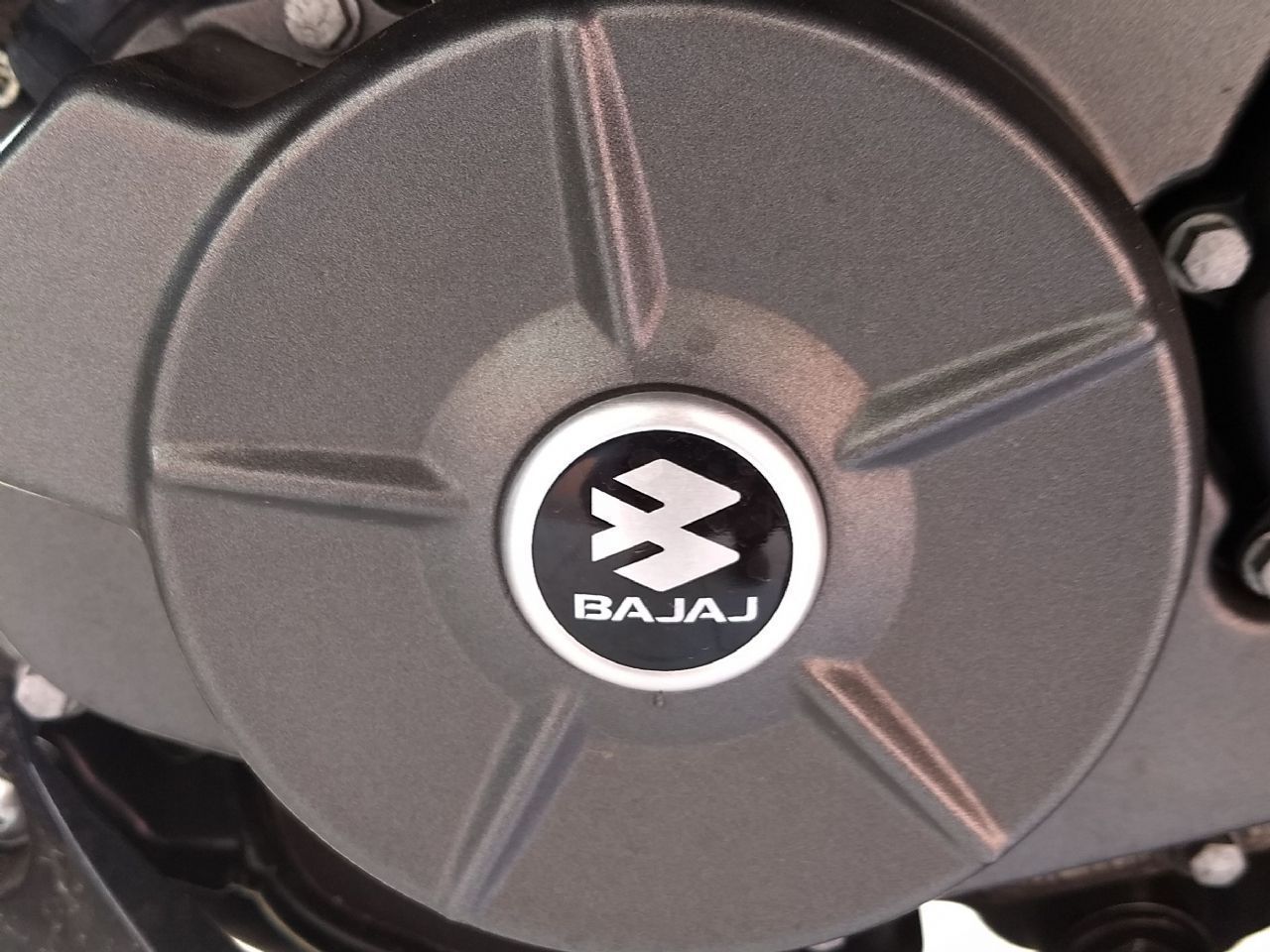 Bajaj Rouser Usada en Mendoza, deRuedas