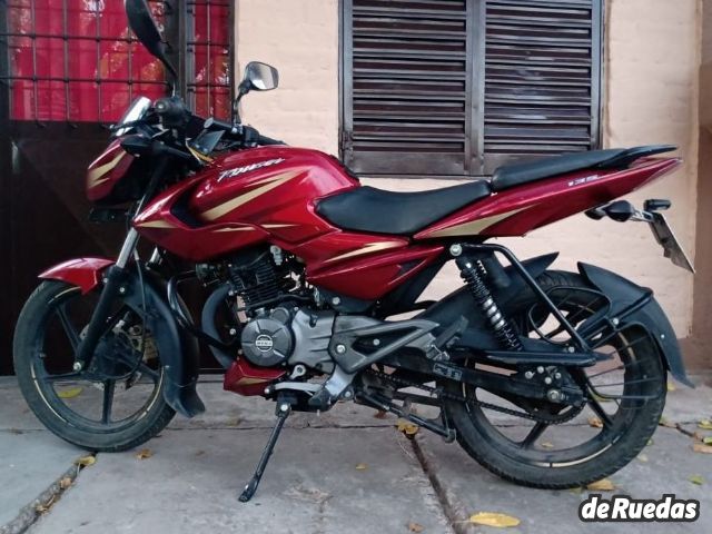 Bajaj Rouser Usada en Mendoza, deRuedas