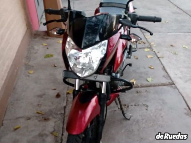 Bajaj Rouser Usada en Mendoza, deRuedas