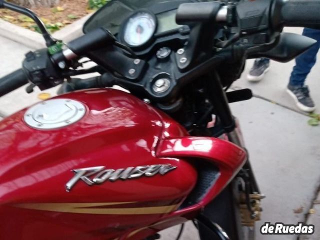 Bajaj Rouser Usada en Mendoza, deRuedas