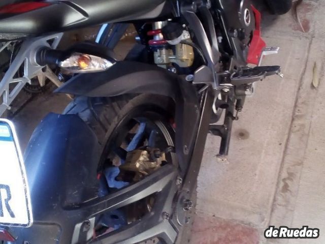 Bajaj Rouser Usada en Mendoza, deRuedas