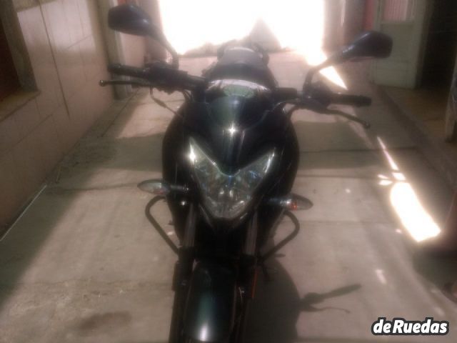 Bajaj Rouser Usada en Mendoza, deRuedas