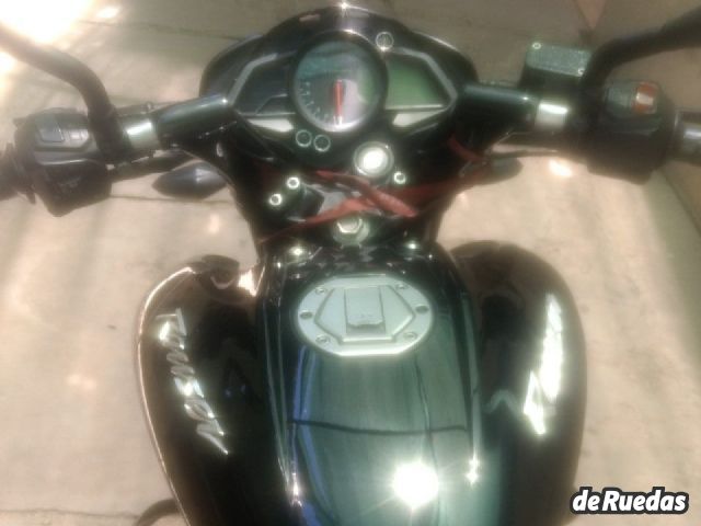 Bajaj Rouser Usada en Mendoza, deRuedas