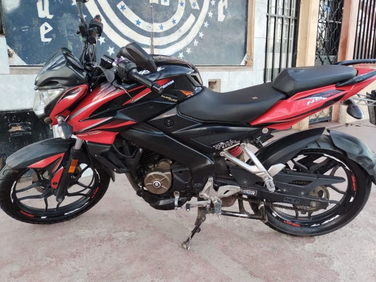 Bajaj Rouser Usada en Mendoza, deRuedas