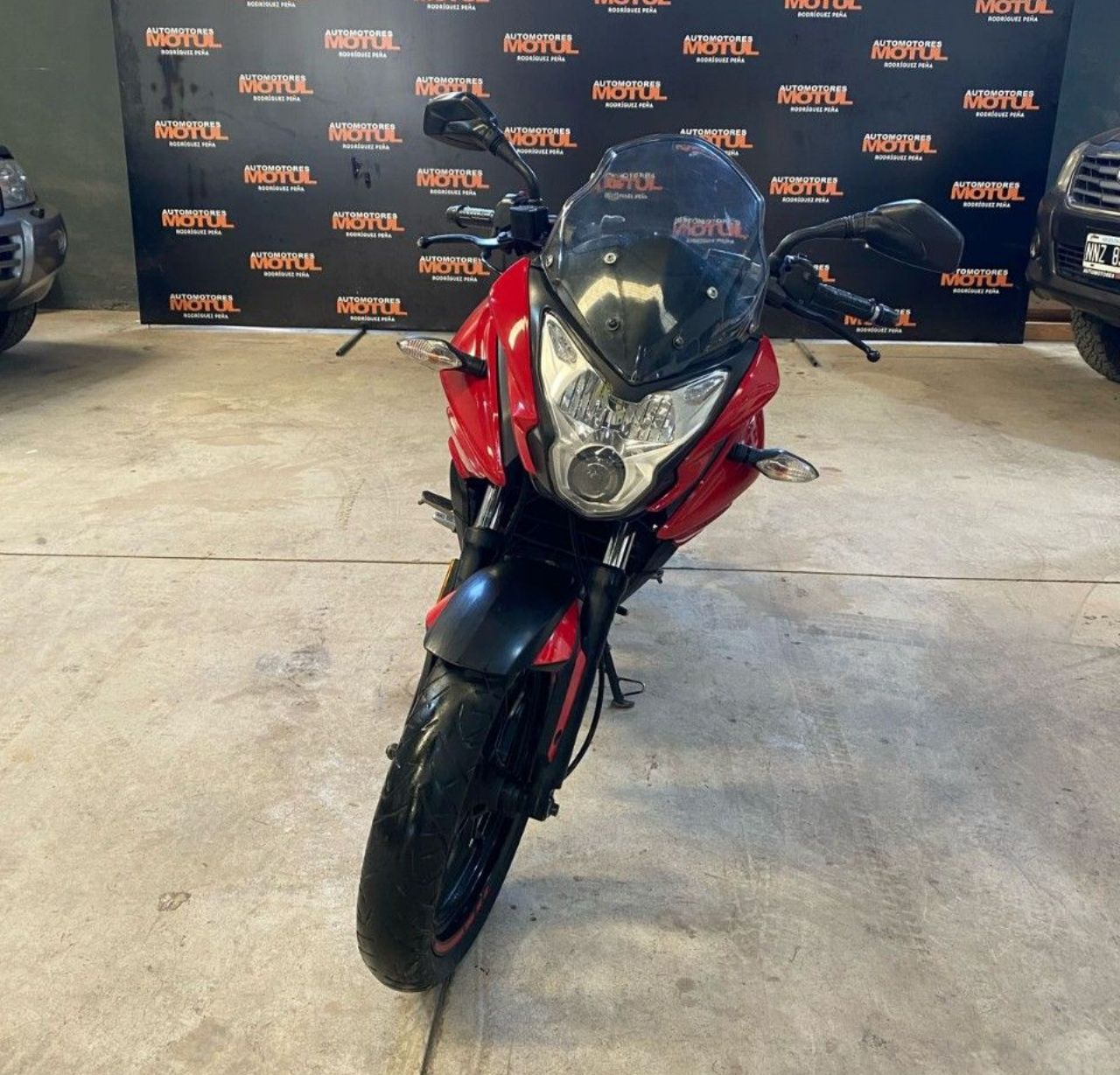 Bajaj Rouser Usada en Mendoza, deRuedas