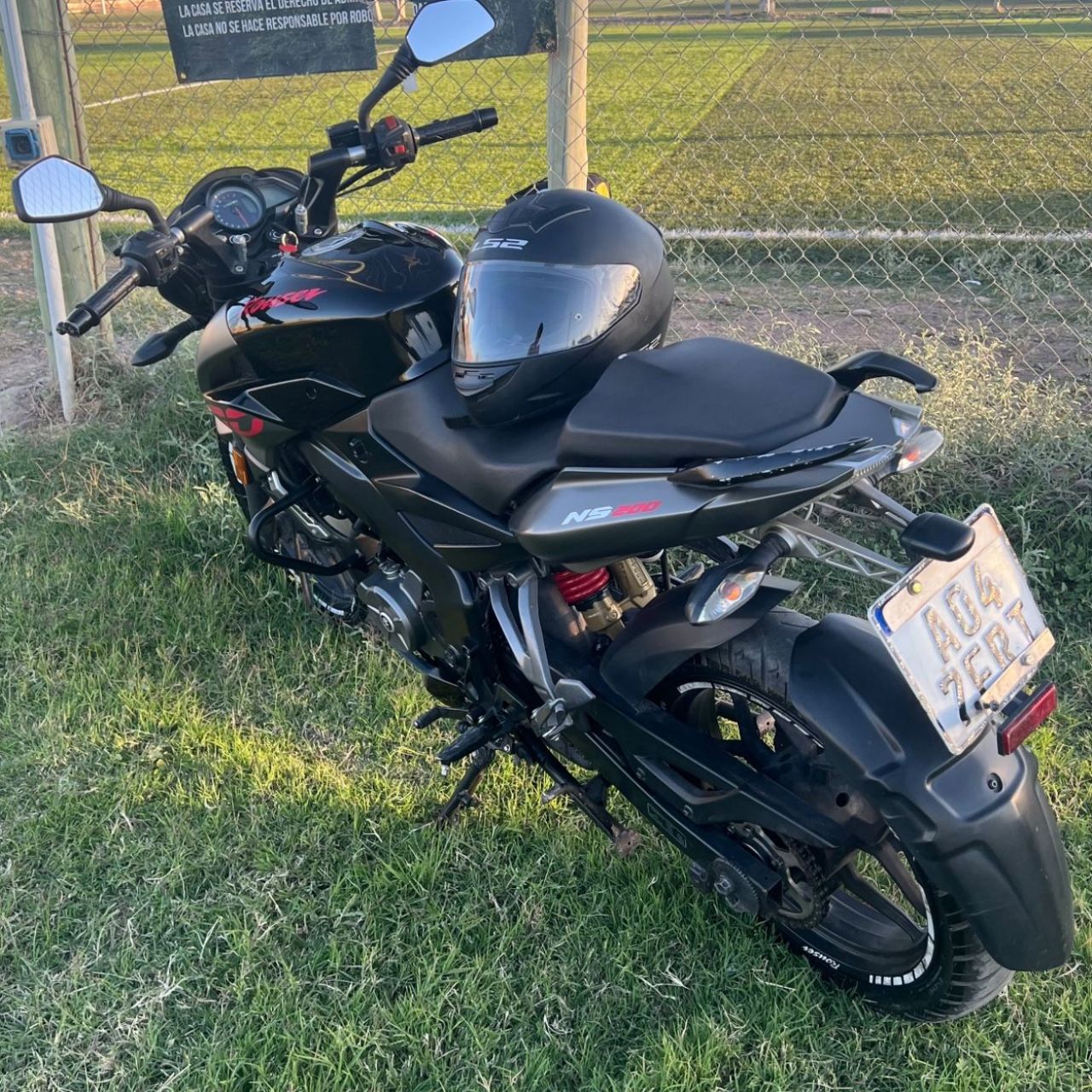 Bajaj Rouser Usada en Mendoza, deRuedas