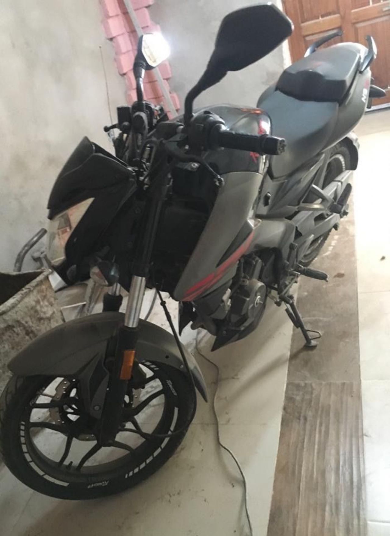 Bajaj Rouser Usada en Mendoza, deRuedas