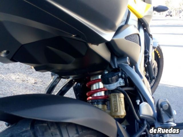 Bajaj Rouser Usada en Mendoza, deRuedas