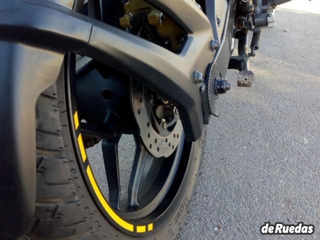 Bajaj Rouser Usada en Mendoza, deRuedas