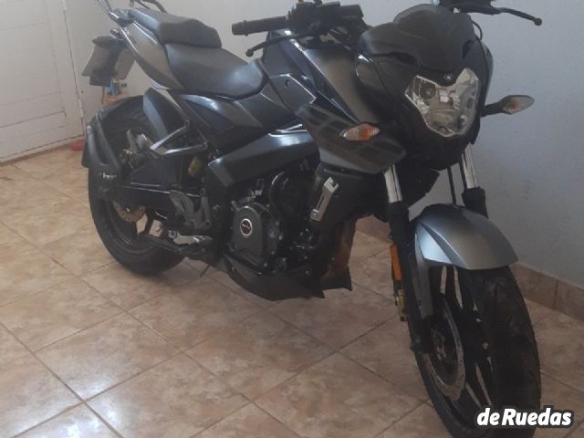 Bajaj Rouser Usada en Buenos Aires, deRuedas