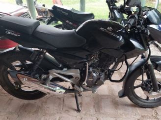 Bajaj Rouser Usada en Mendoza