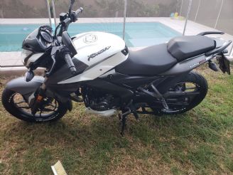 Bajaj Rouser Usada en Mendoza