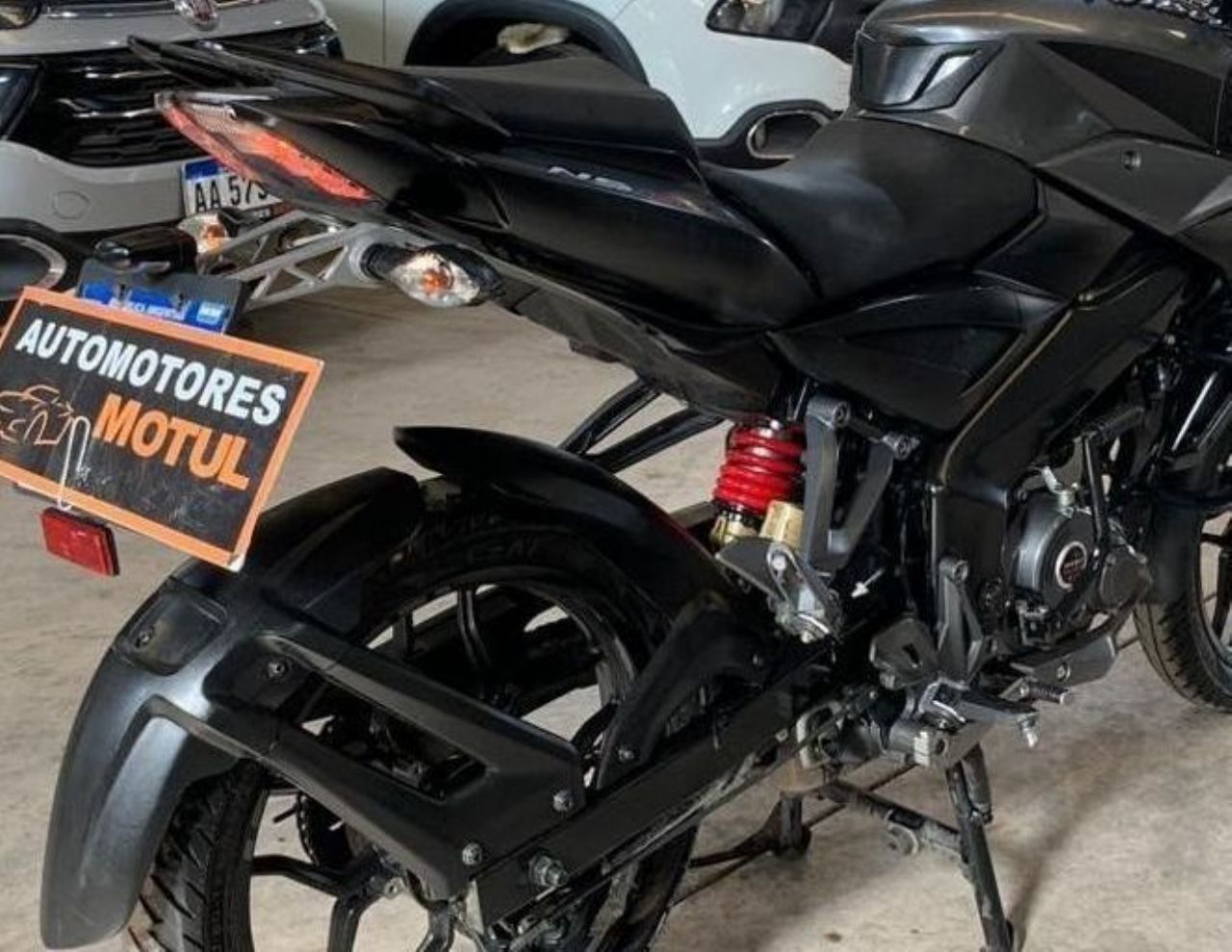 Bajaj Rouser Usada en Mendoza, deRuedas