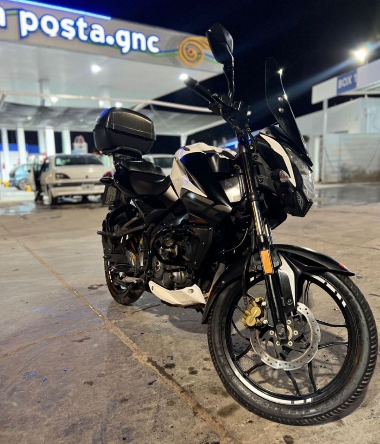 Bajaj Rouser Usada en Mendoza, deRuedas