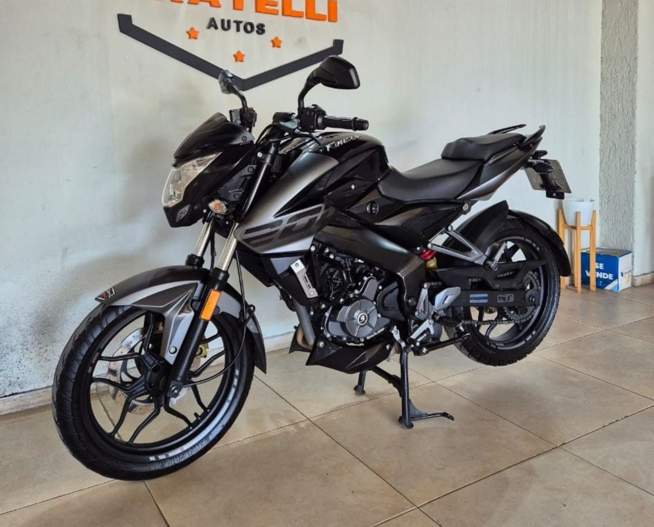Bajaj Rouser Usada en Mendoza, deRuedas