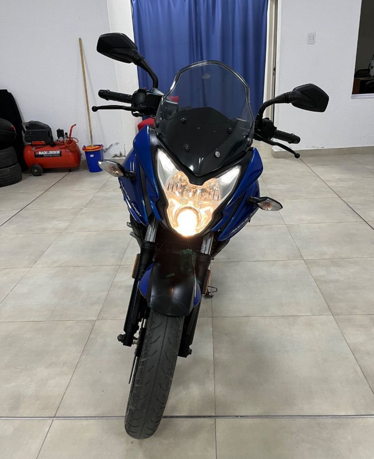 Bajaj Rouser Usada en Mendoza, deRuedas
