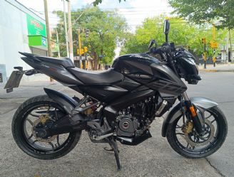 Bajaj Rouser Usada en Mendoza