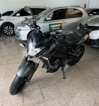 Bajaj Rouser Usada en Córdoba