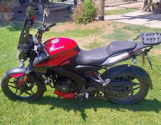 Bajaj Rouser Usada en Mendoza