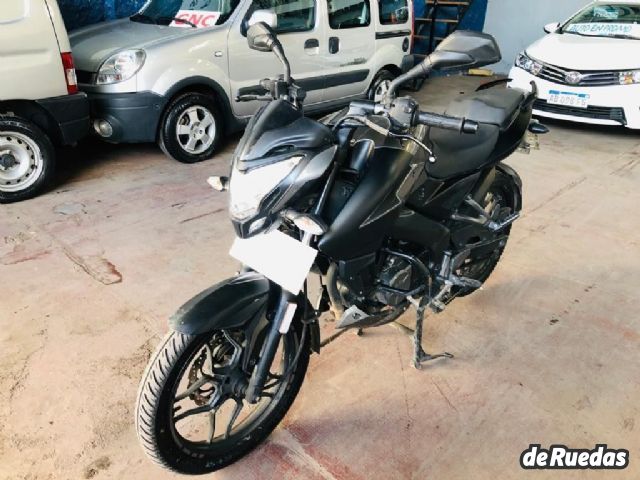 Bajaj Rouser Usada en Mendoza, deRuedas