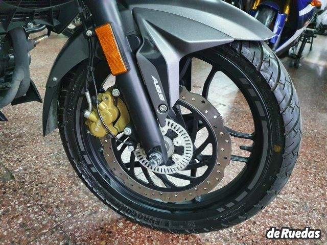 Bajaj Rouser Usada en Mendoza, deRuedas