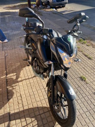 Bajaj Rouser Usada en Buenos Aires