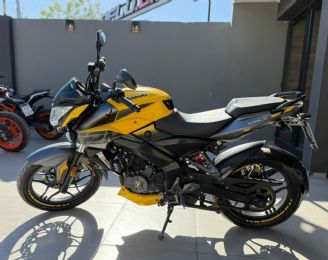 Bajaj Rouser Usada en San Juan