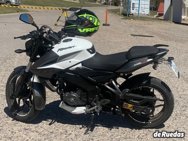 Bajaj Rouser Usada en Mendoza, deRuedas