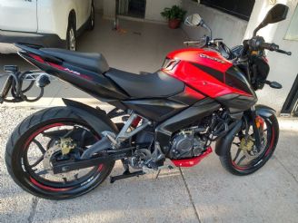 Bajaj Rouser Usada en Mendoza