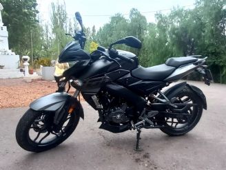Bajaj Rouser Usada en Mendoza