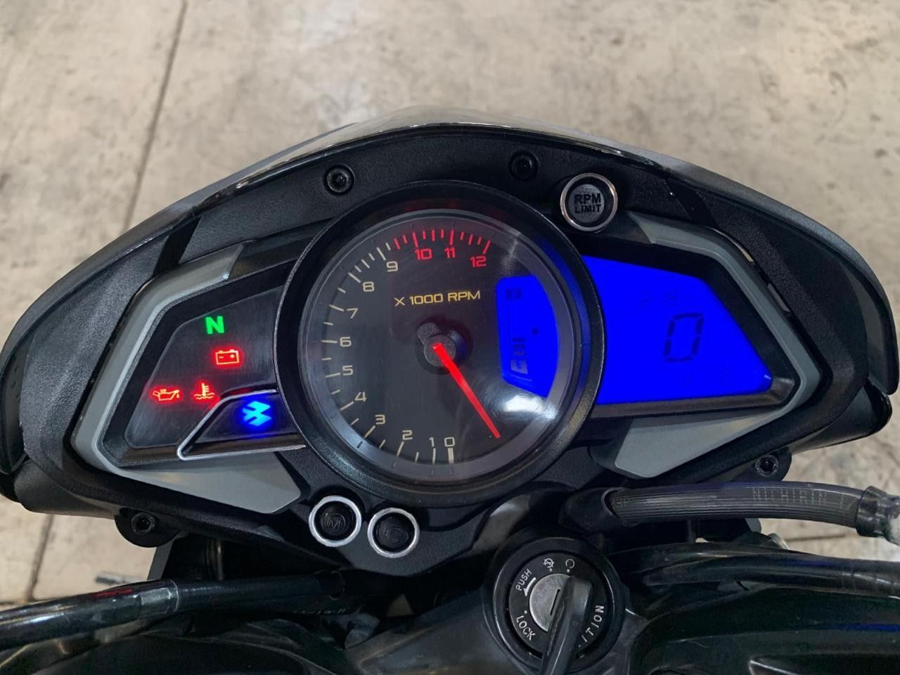 Bajaj Rouser Usada en Mendoza, deRuedas