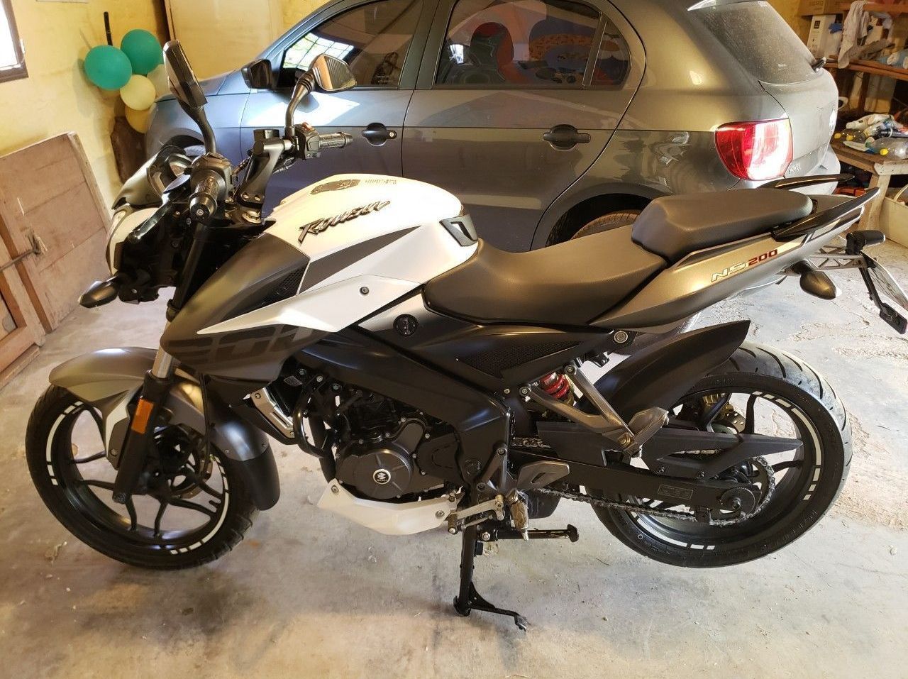 Bajaj Rouser Usada en Mendoza, deRuedas