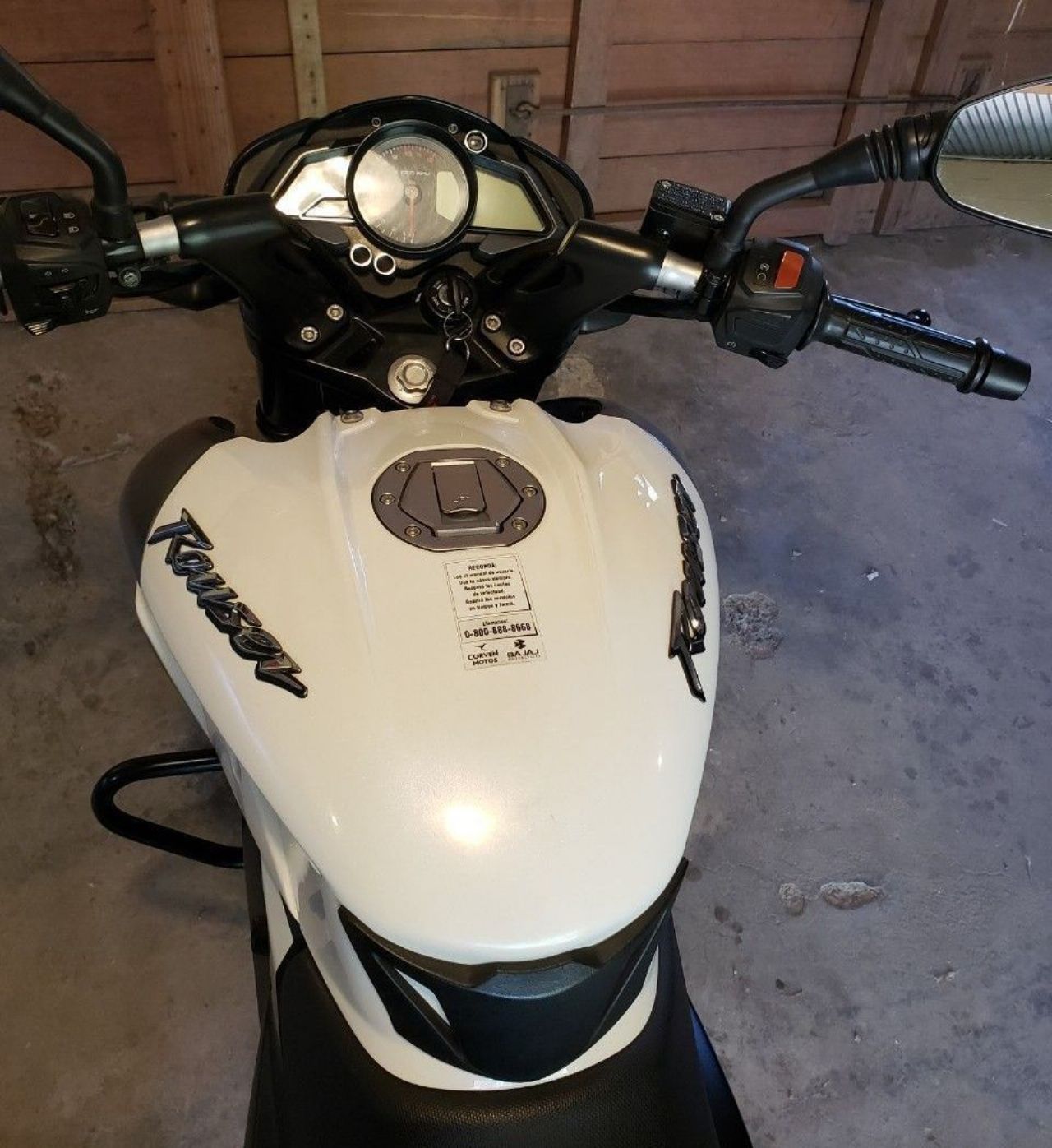 Bajaj Rouser Usada en Mendoza, deRuedas