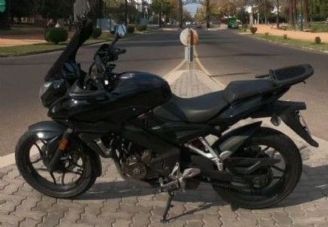 Bajaj Rouser Usada en Mendoza