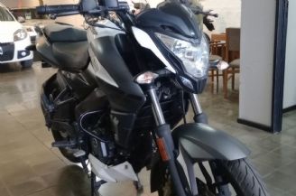 Bajaj Rouser Usada en Mendoza