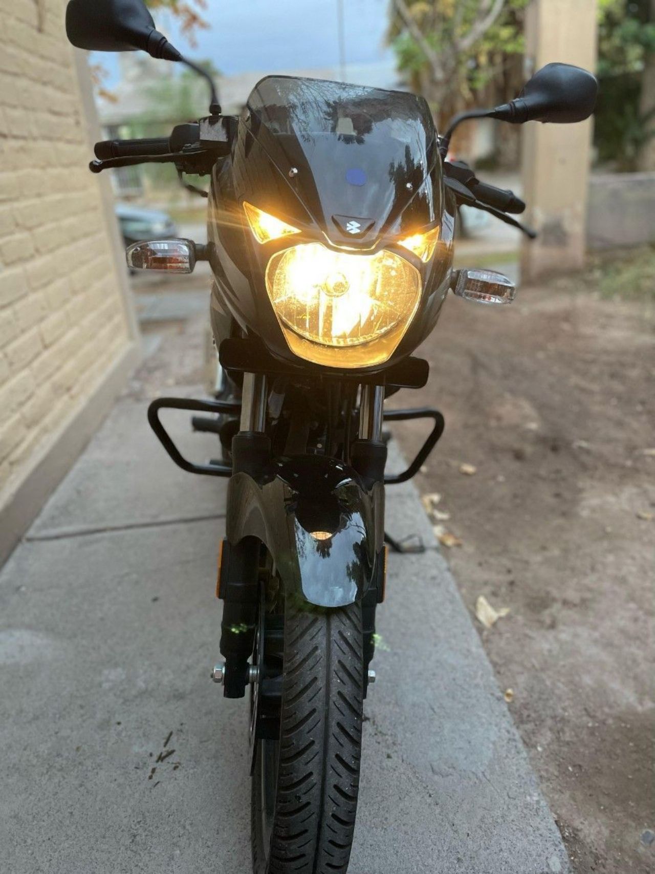 Bajaj Rouser Usada en Mendoza, deRuedas