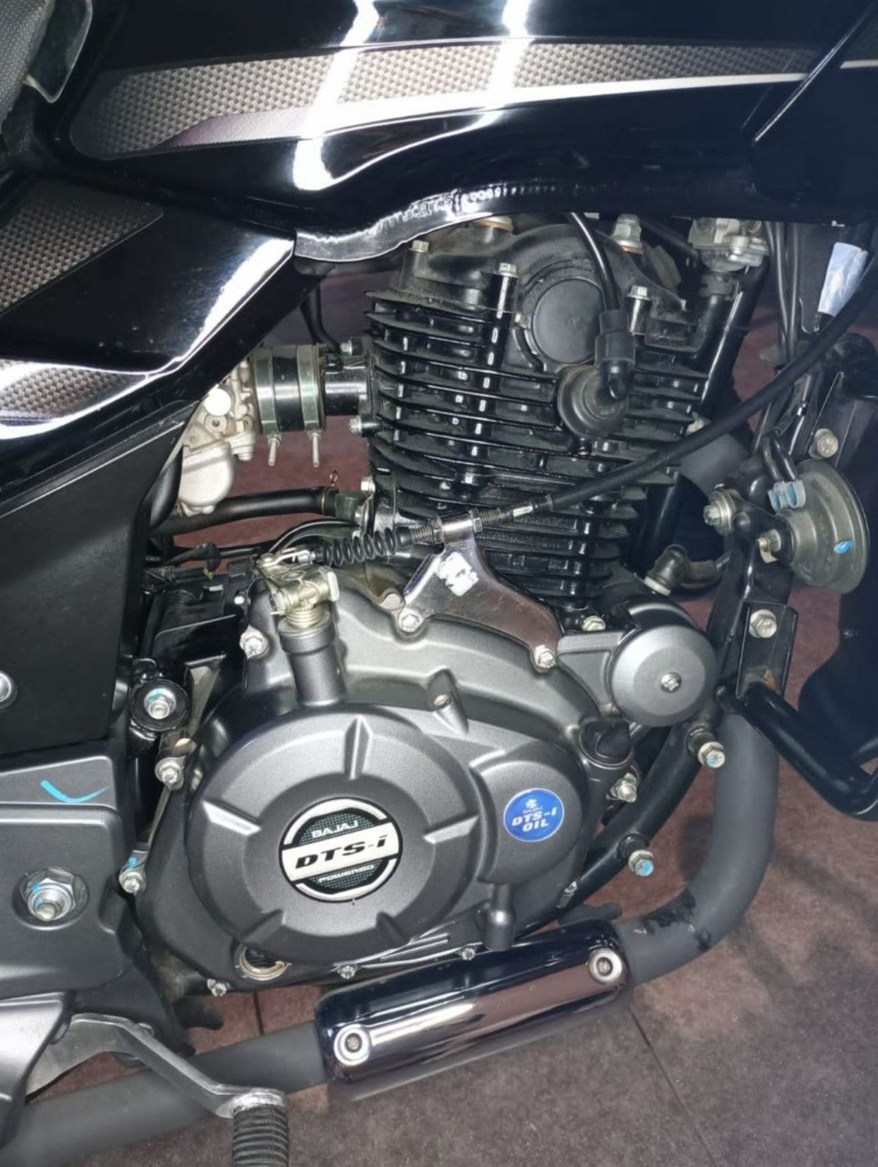 Bajaj Rouser Usada en Mendoza, deRuedas