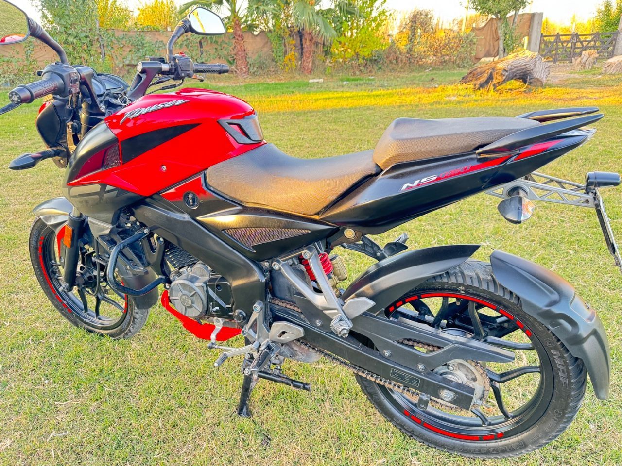 Bajaj Rouser Usada en Mendoza, deRuedas