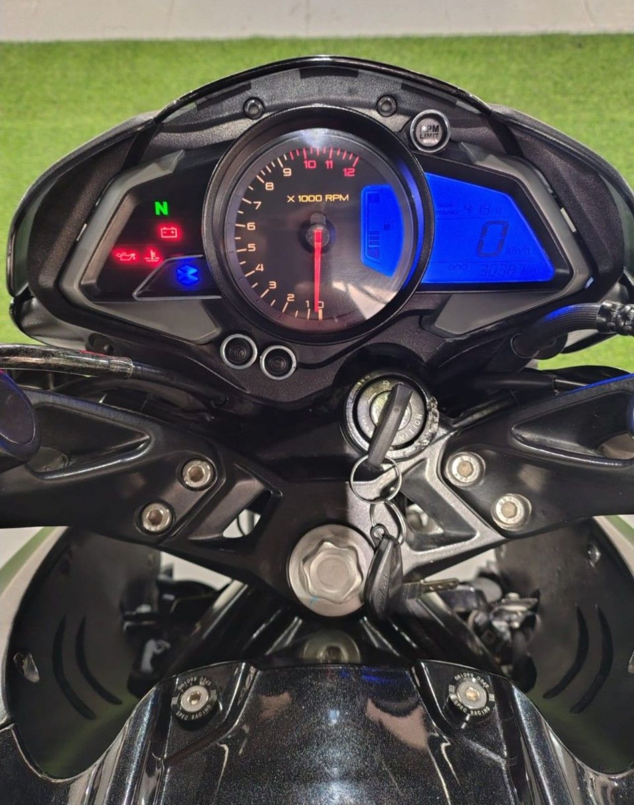 Bajaj Rouser Usada en Mendoza, deRuedas