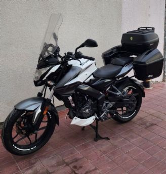 Bajaj Rouser Usada en Mendoza