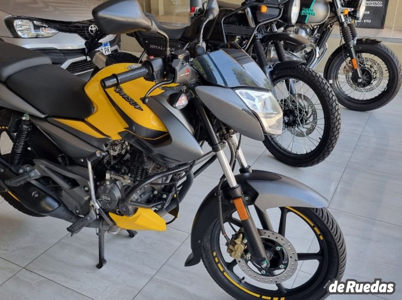 Bajaj Rouser Usada en Mendoza, deRuedas