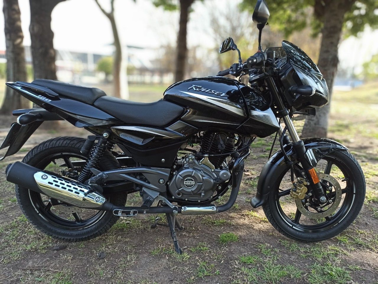 Bajaj Rouser Usada en Buenos Aires, deRuedas
