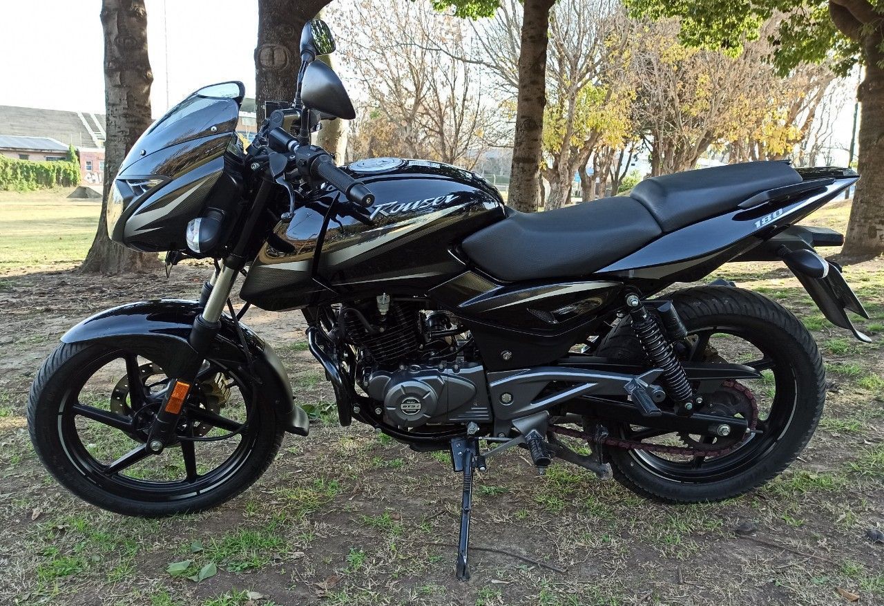 Bajaj Rouser Usada en Buenos Aires, deRuedas