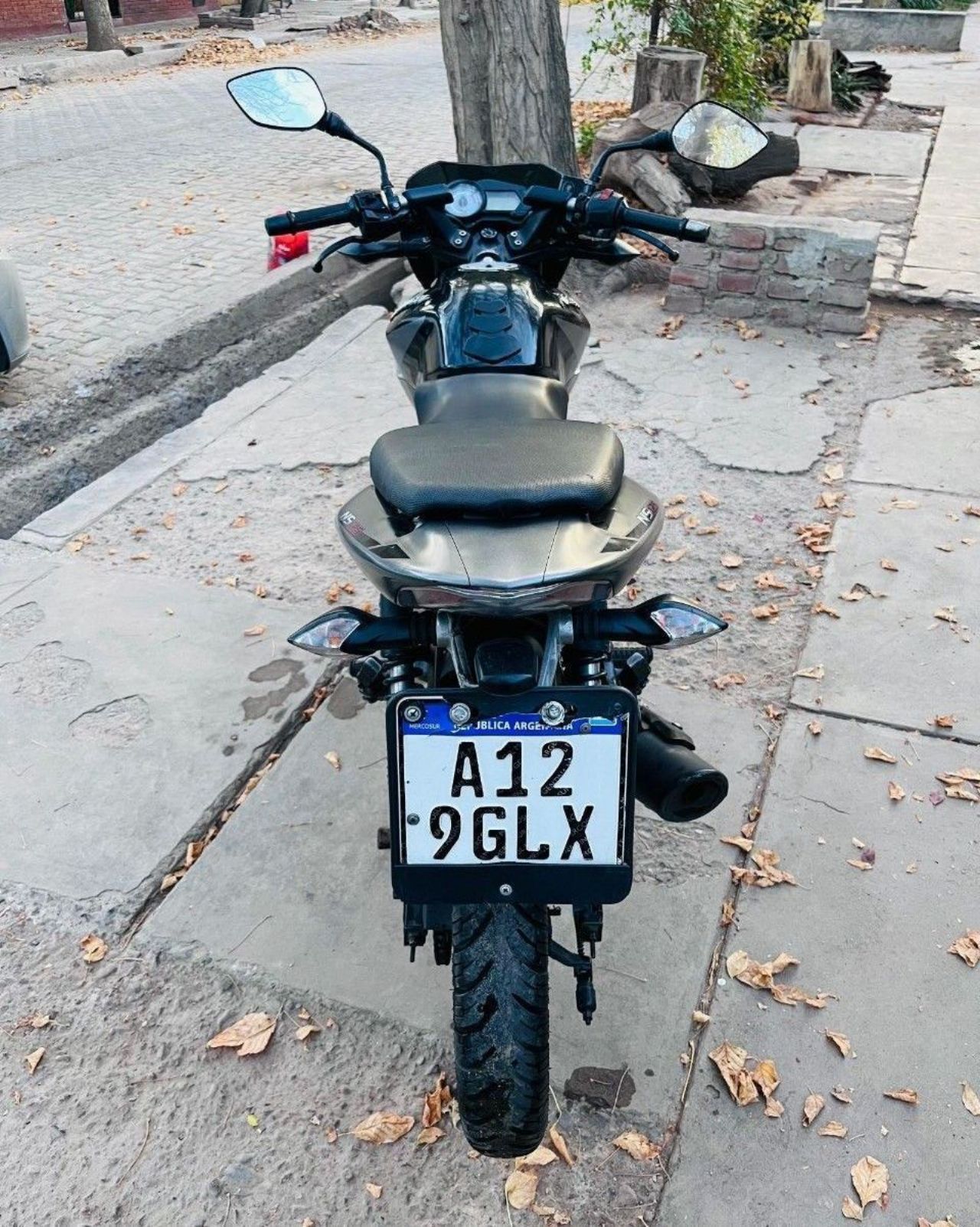 Bajaj Rouser Usada en Mendoza, deRuedas