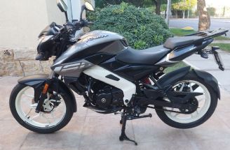 Bajaj Rouser Usada en Mendoza