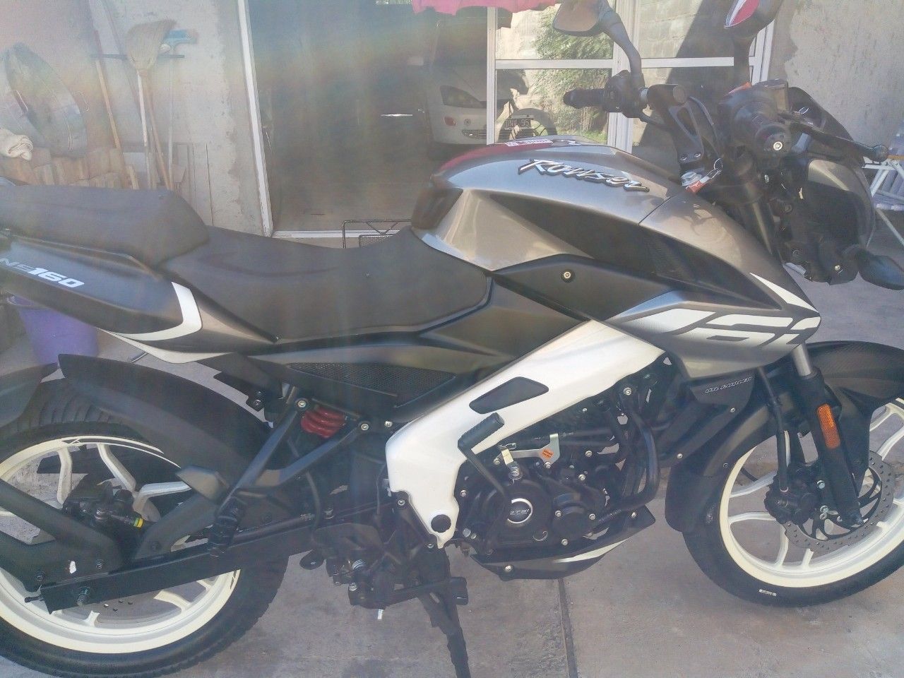 Bajaj Rouser Usada en Mendoza, deRuedas