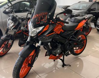 Bajaj Rouser Usada en Mendoza