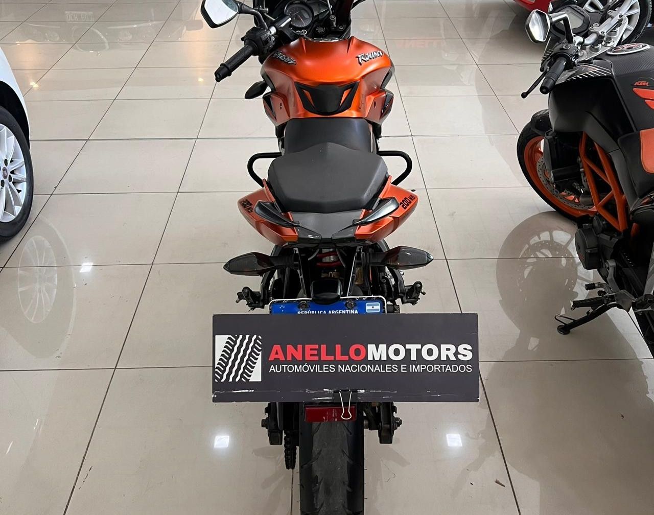 Bajaj Rouser Usada en Mendoza, deRuedas